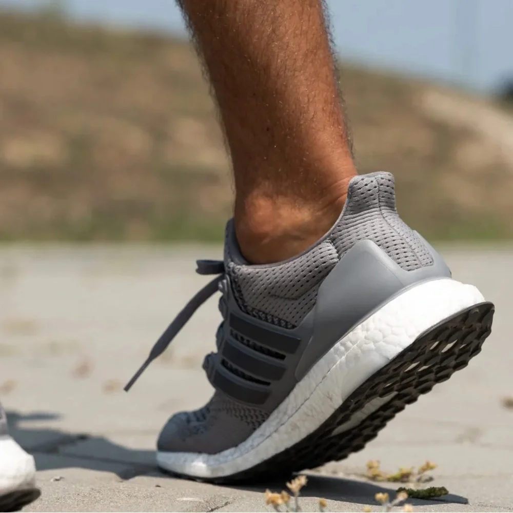 Adidas Ultraboost 1.0 ( no original box )